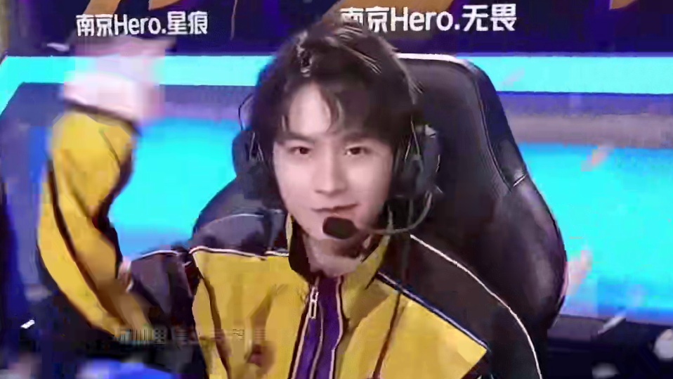 加盟莱斯特 加盟莱斯特