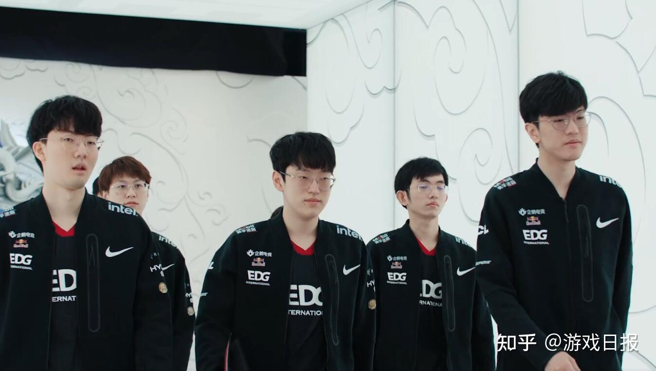 里必须保持 里必须保持