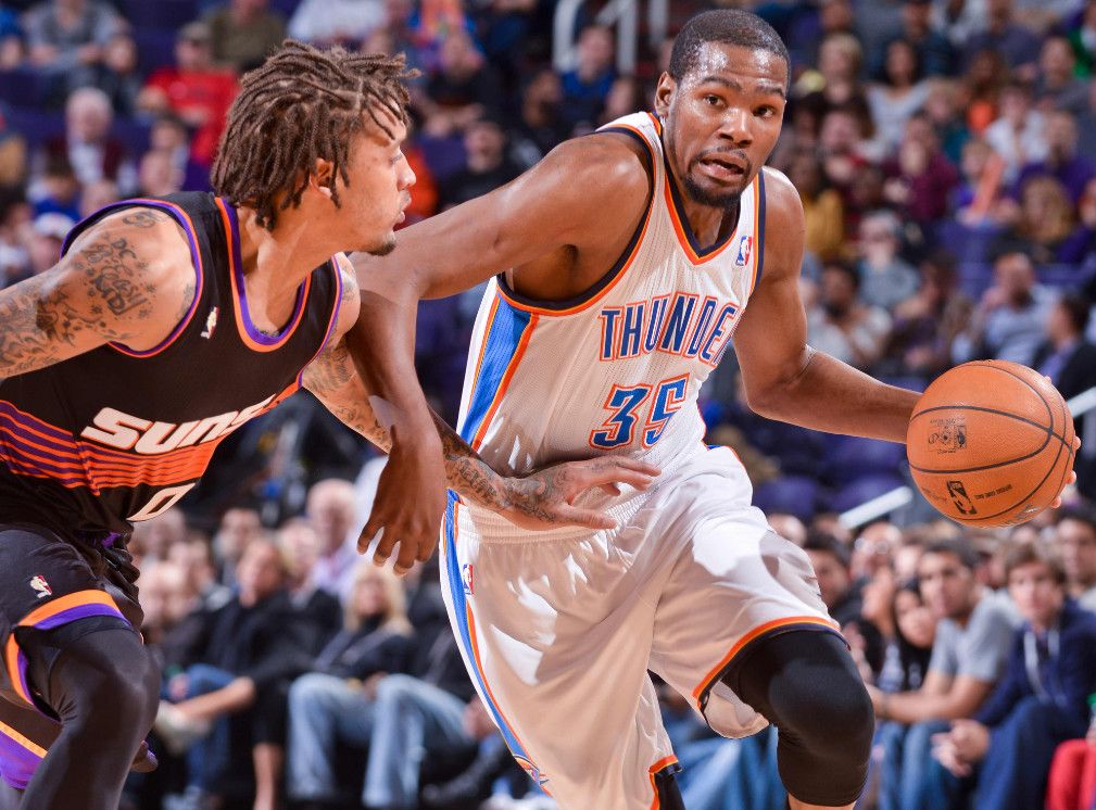 王曼昱则趁 王曼昱则趁