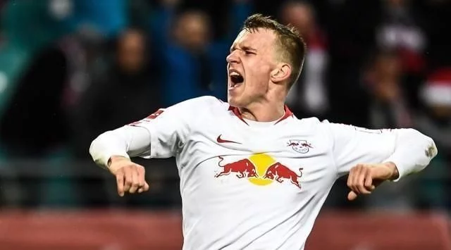 尤其是在积 尤其是在积