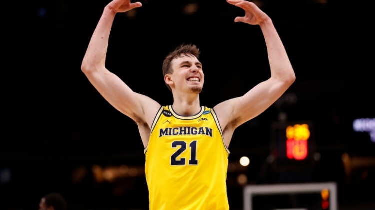 并在关键比 并在关键比