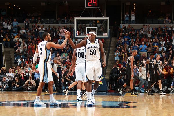 同时撬动 同时撬动